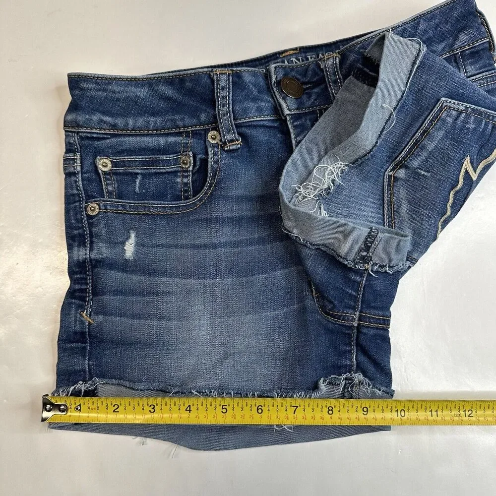 American Eagle Shorts Shortie 6 Super Stretch Denim Blue Jean Cuffed Distressed